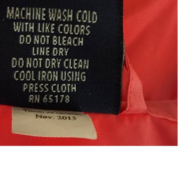 Charles River Pack-N-Go Pullover Hooded Windbreaker Rain Jacket Pink Womens XS - Picture 6 of 6